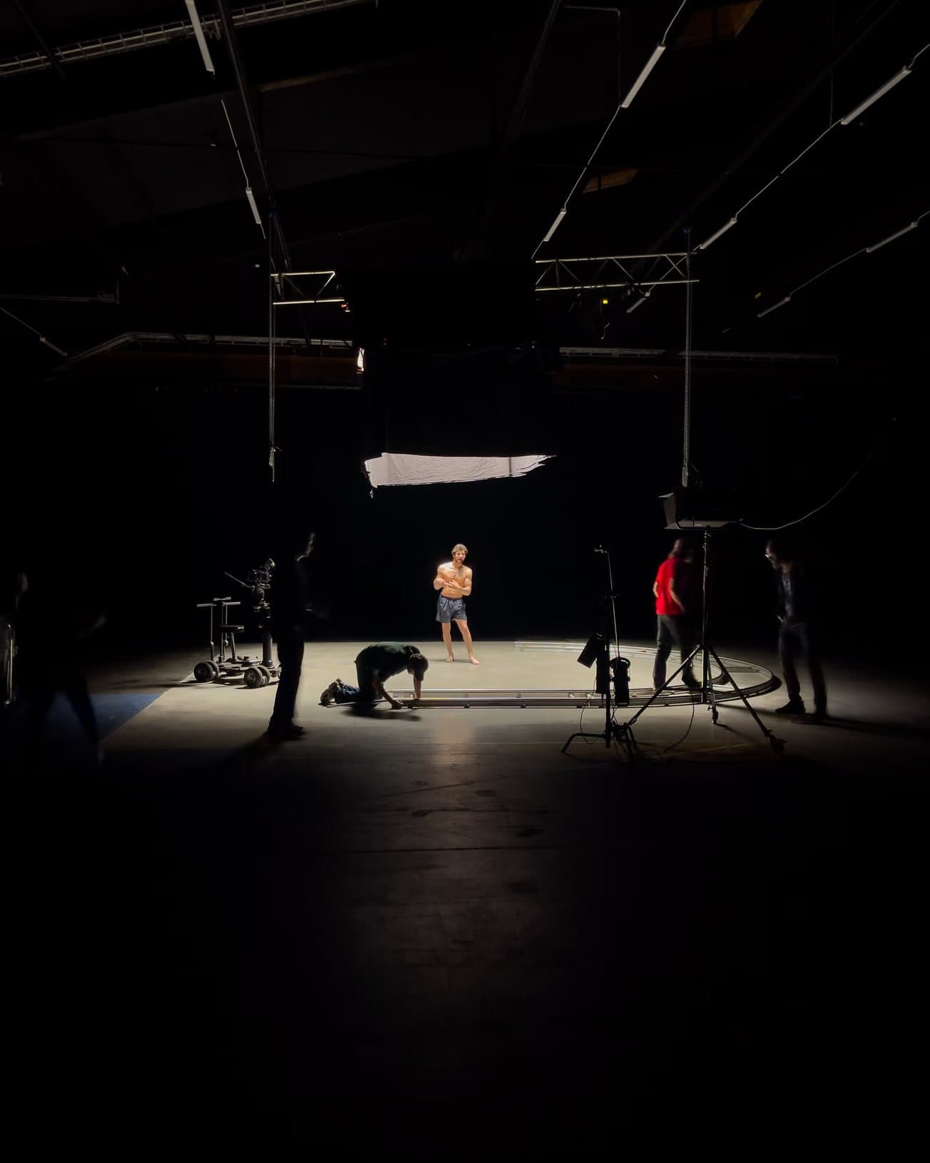 Behind the scenes in a studio during one of Gade 18’s shoots.